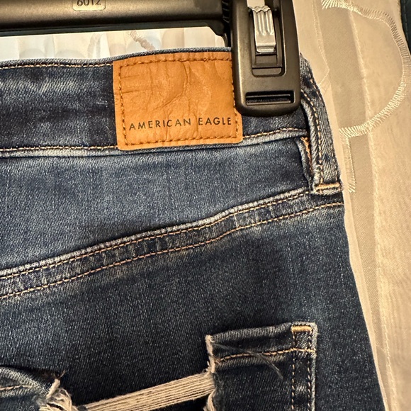 American Eagle Outfitters Blue Denim Jeans - Picture 4 of 4
